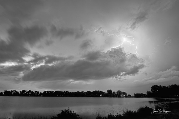 Cloud-2-Cloud-Lake-Lightning-Strike-BW