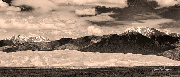 sand-dunes-panorama-2BWsepia