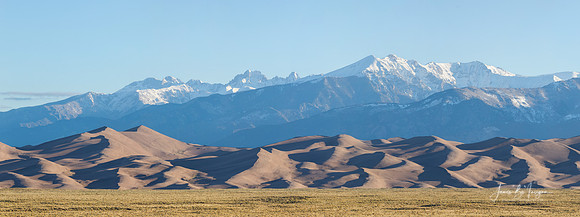 Colorado_Great_Sand_Dunes_Panorama_pt_1