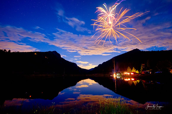 Rocky_Mountains_Private_Fireworks_Show