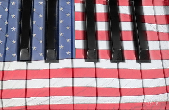 Patriotic_Piano_Keyboard_Octave